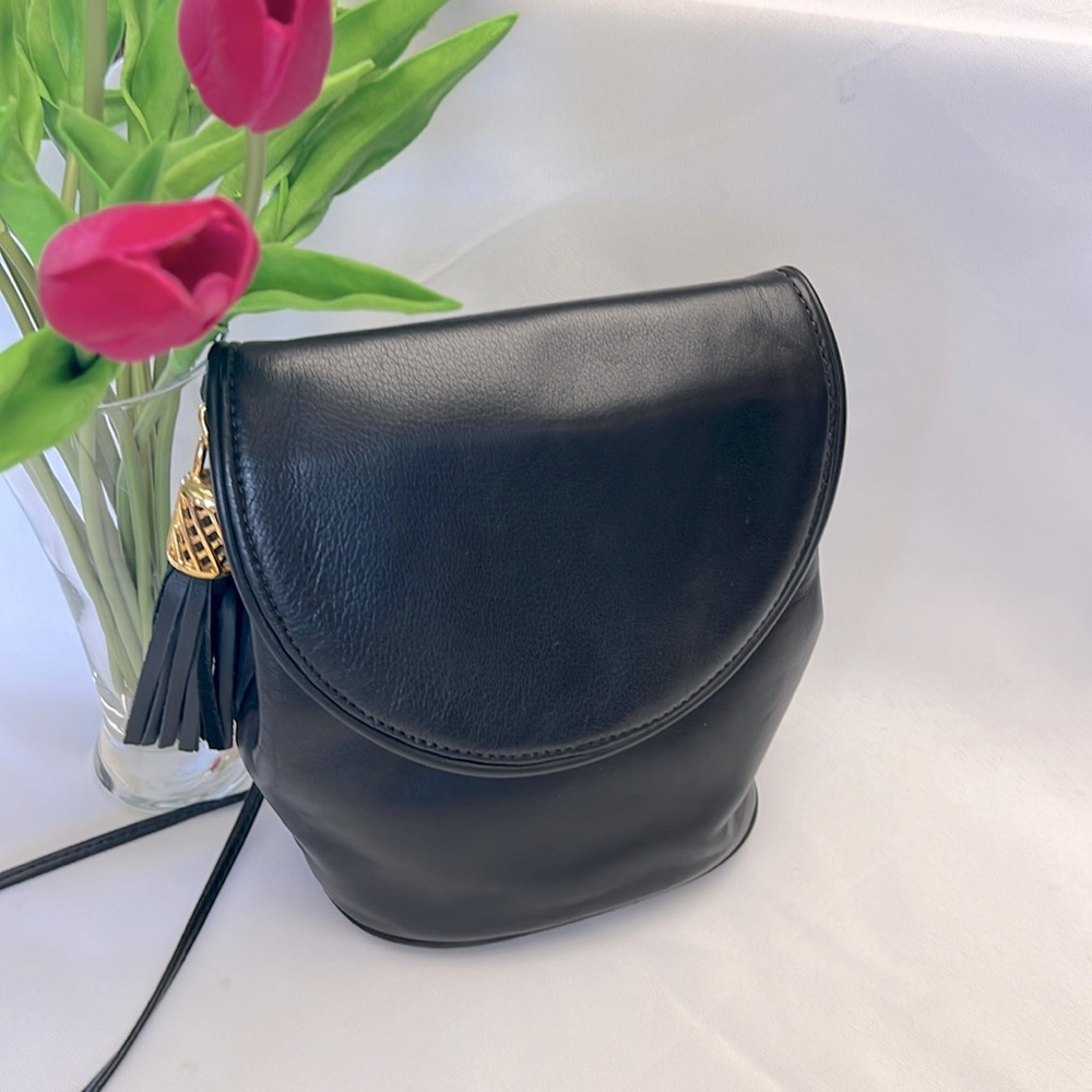 VINTAGE Paul Joseph Leather Crossbody Tassle Flap